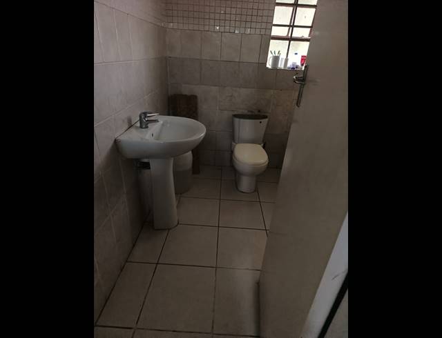 3 BEDROOM HOUSE FOR SALE IN BIRCHLEIGH NORTH